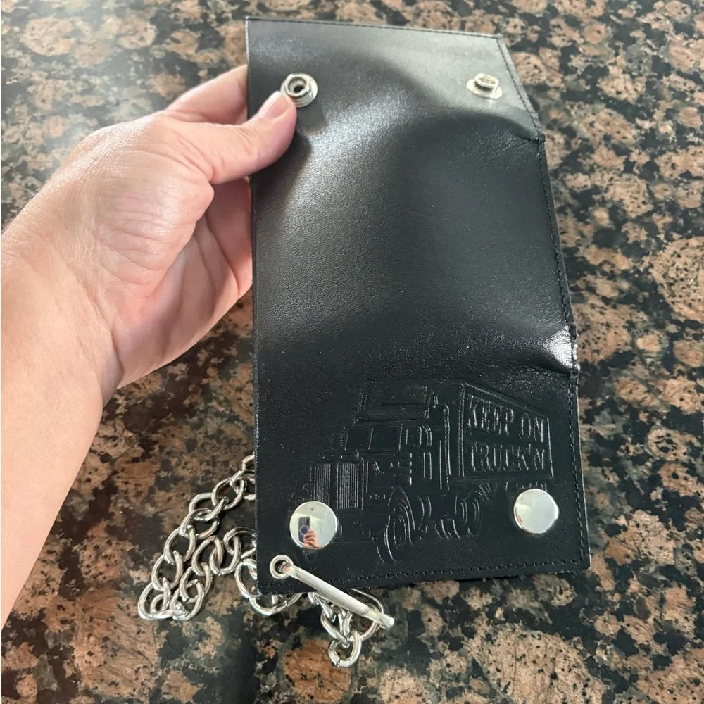 Keep on trucking wallet